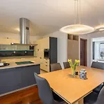 Velebos Superior - Spacious Luxury Four-room On 220 M2 - Panoramic View Of The Sea And Islands - Prestigious Location By The Sea To The New Center Of Znjan - Amenities - Free Garage Parking Space
