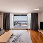 Velebos Superior - Spacious Luxury Four-room On 220 M2 - Panoramic View Of The Sea And Islands - Prestigious Location By The Sea To The New Center Of Znjan - Amenities - Free Garage Parking Space * Split