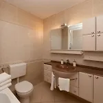 Apartamento Velebos Superior - Spacious Luxury Four-room On 220 M2 - Panoramic View Of The Sea And Islands - Prestigious Location By The Sea To The New Center Of Znjan - Amenities - Free Garage Parking Space *
