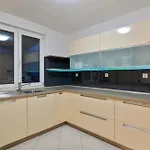 Velebos Superior - Spacious Luxury Four-room On 220 M2 - Panoramic View Of The Sea And Islands - Prestigious Location By The Sea To The New Center Of Znjan - Amenities - Free Garage Parking Space Apartamento