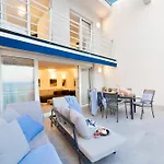 Velebos Superior - Spacious Luxury Four-room On 220 M2 - Panoramic View Of The Sea And Islands - Prestigious Location By The Sea To The New Center Of Znjan - Amenities - Free Garage Parking Space