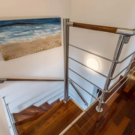 Velebos Superior - Spacious Luxury Four-room On 220 M2 - Panoramic View Of The Sea And Islands - Prestigious Location By The Sea To The New Center Of Znjan - Amenities - Free Garage Parking Space- Buralux Apartment