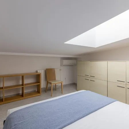 Velebos Superior - Spacious Luxury Four-room On 220 M2 - Panoramic View Of The Sea And Islands - Prestigious Location By The Sea To The New Center Of Znjan - Amenities - Free Garage Parking Space- Buralux Split