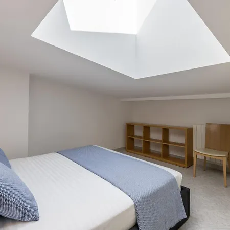 Velebos Superior - Spacious Luxury Four-room On 220 M2 - Panoramic View Of The Sea And Islands - Prestigious Location By The Sea To The New Center Of Znjan - Amenities - Free Garage Parking Space- Buralux Lägenhet