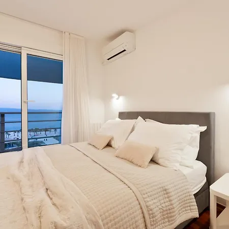Velebos Superior - Spacious Luxury Four-room On 220 M2 - Panoramic View Of The Sea And Islands - Prestigious Location By The Sea To The New Center Of Znjan - Amenities - Free Garage Parking Space 아파트 *